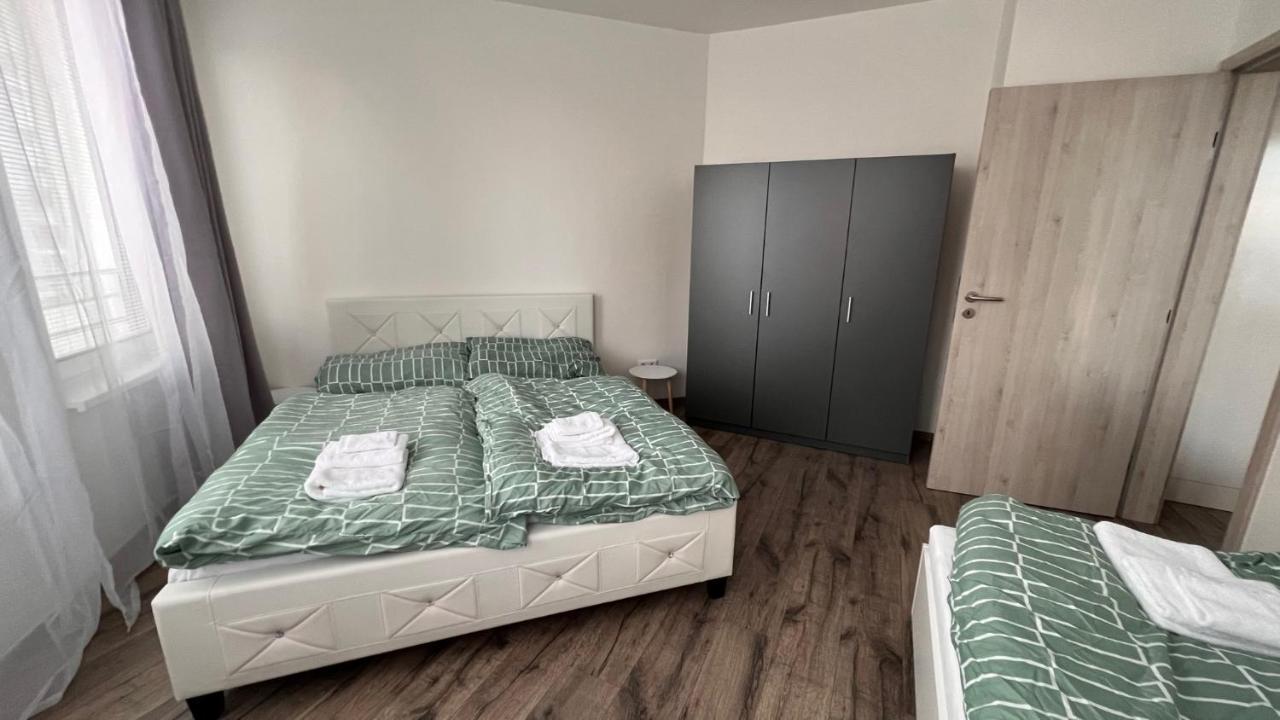 Air-Conditioned, 2 Room Apartment With Balcony, New Building Raca Братислава Экстерьер фото
