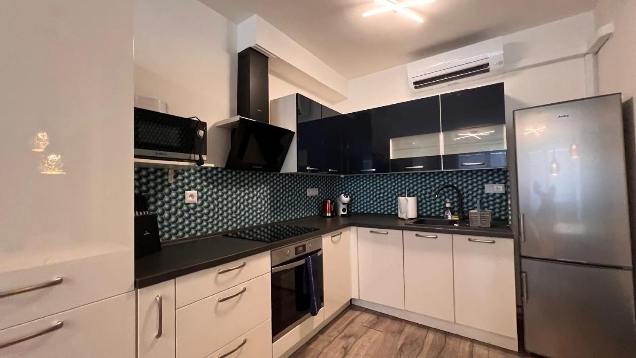 Air-Conditioned, 2 Room Apartment With Balcony, New Building Raca Братислава Экстерьер фото